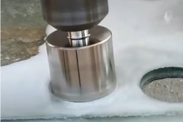 1. Forage mécanique (trépans diamantés en carbure de tungstène) - 600-400